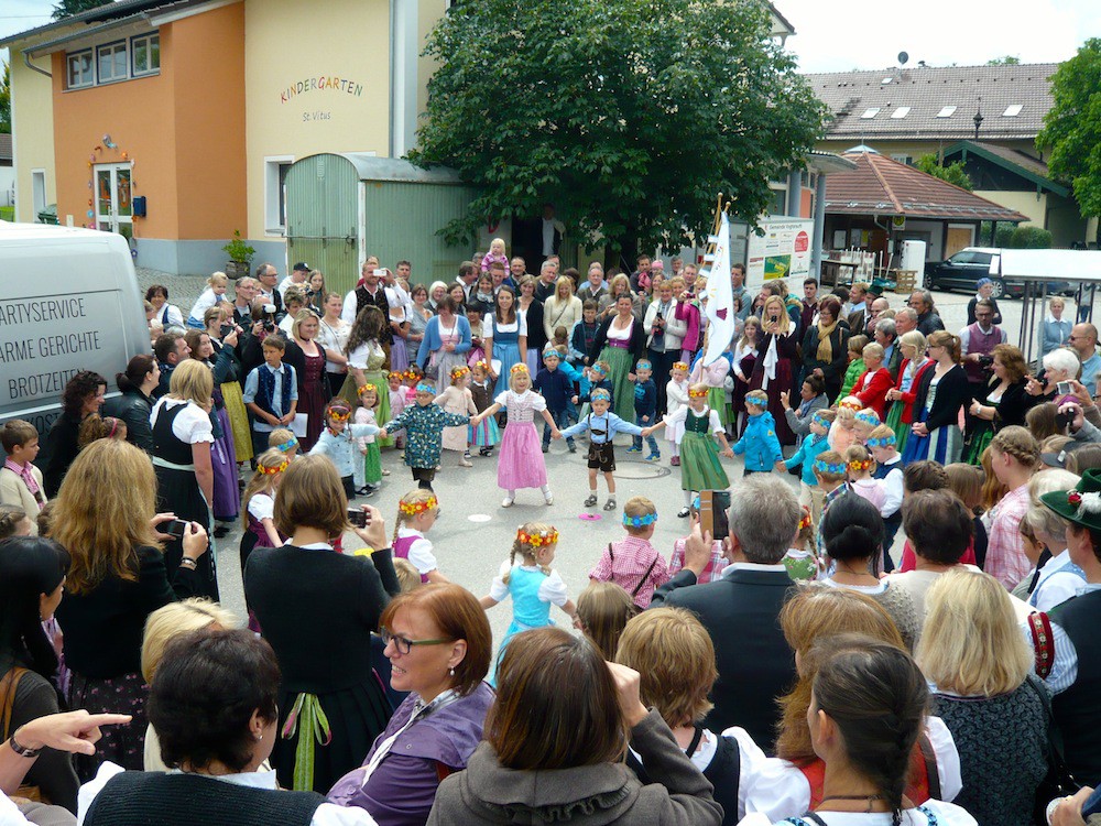 Pfarrfest und 40-jähriges Kindergartenjubiläum in Zaisering am 21.06.2015