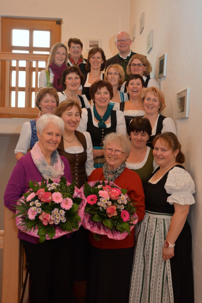90 Jahre Frauengemeinschaft Vogtareuth: Gruppenbild