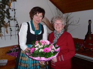 90 Jahre Frauengemeinschaft Vogtareuth: Ehrenvorsitzende Maria Mayr
