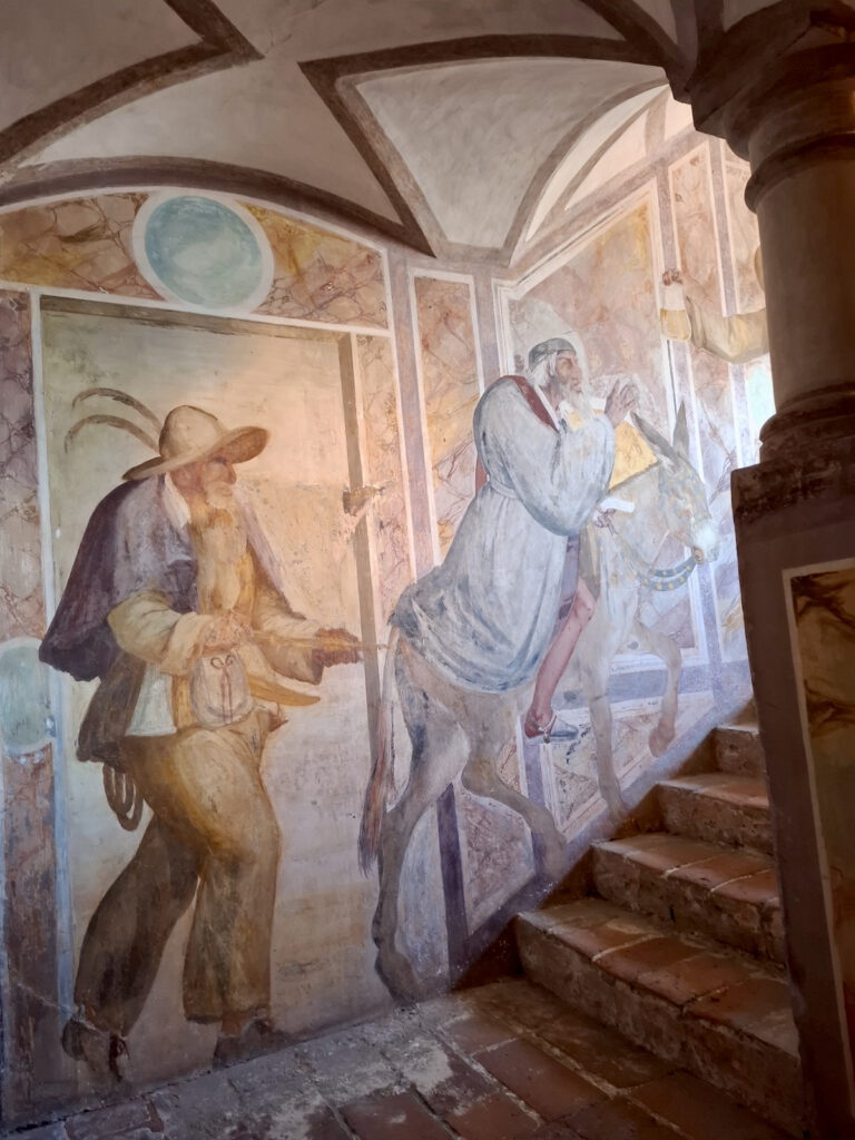 Die Narrentreppe mit Szenen aus der italienischen Commedia dell’Arte.