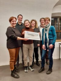 Gruppenbild der Spendenübergabe