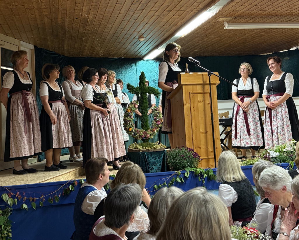 Festabend 100 Jahre Frauengemeinschaft Vogtareuth: Grußworte